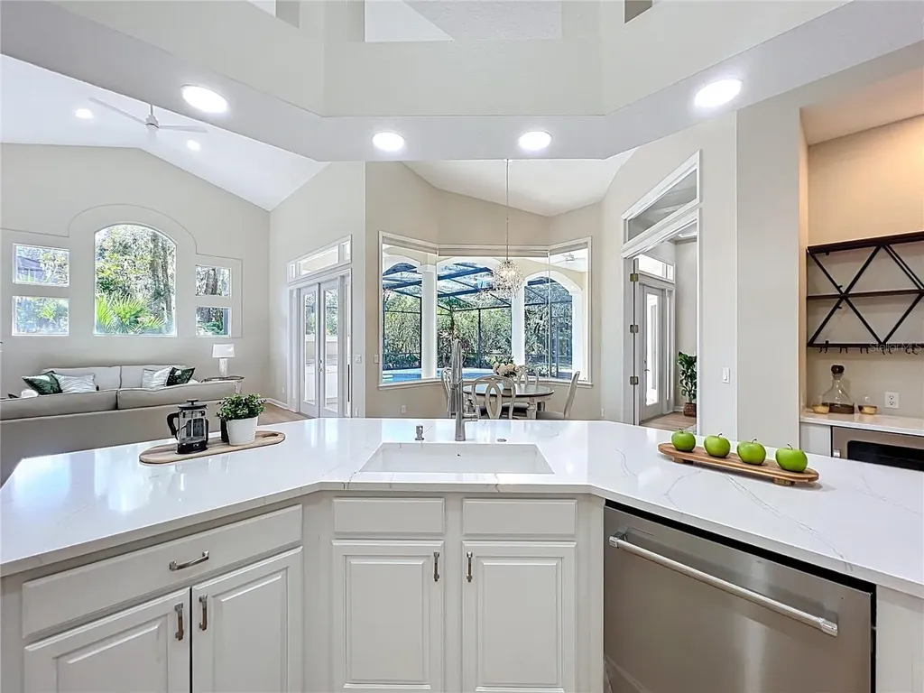 612 Stonefield Loop Lake Mary FL 32746