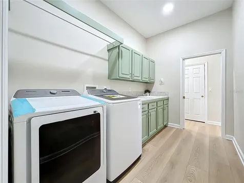 612 Stonefield Loop Lake Mary FL 32746