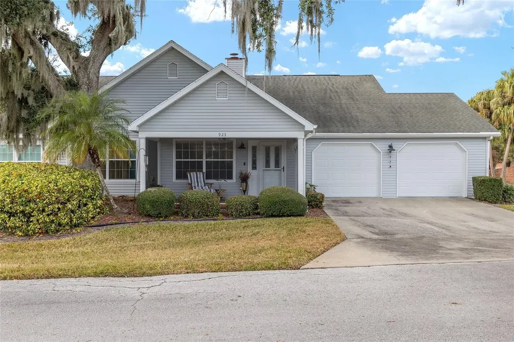 925 Beverly Harbors Drive Leesburg FL 34748