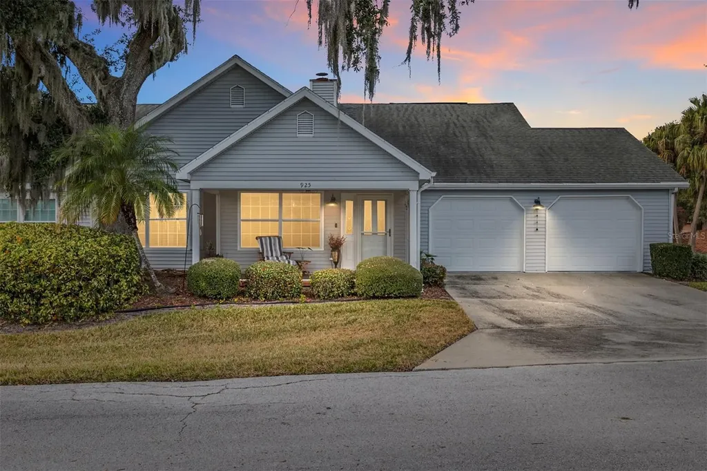 925 Beverly Harbors Drive Leesburg FL 34748