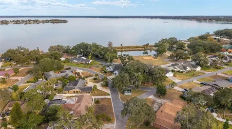 925 Beverly Harbors Drive Leesburg FL 34748