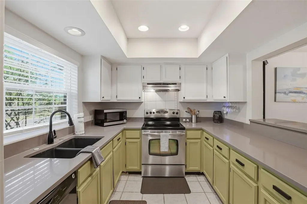 8314 Civic Road Tampa FL 33615