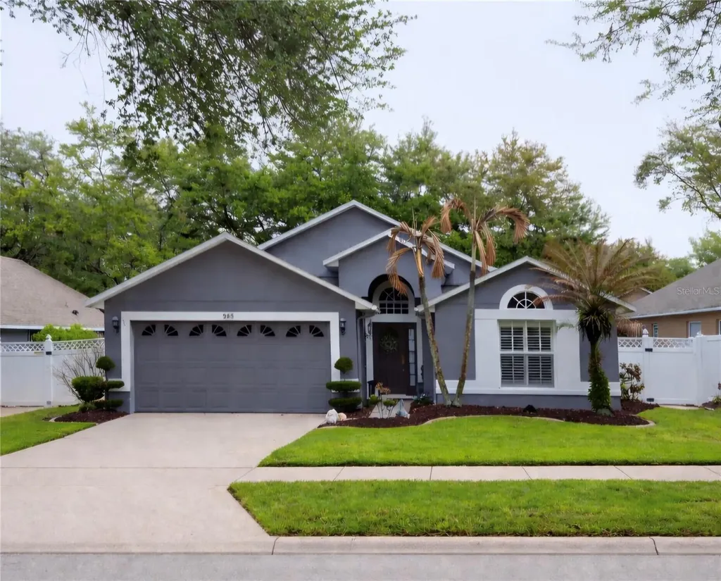 583 Lisa Karen Circle Apopka FL 32712