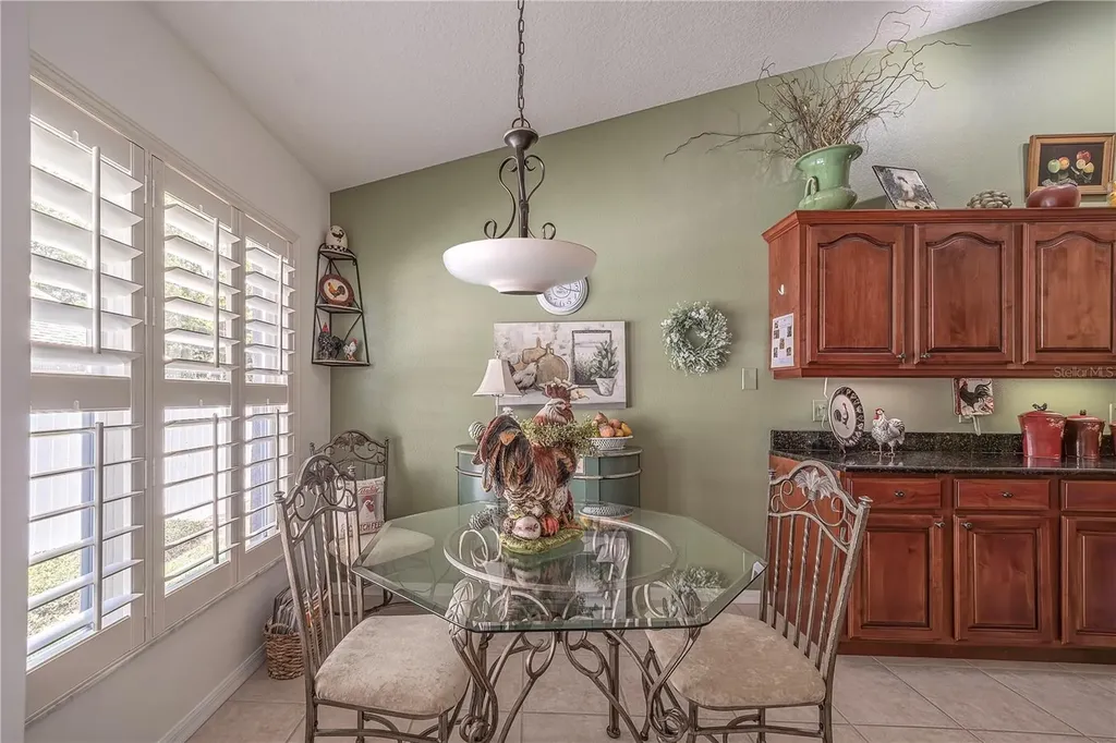 583 Lisa Karen Circle Apopka FL 32712