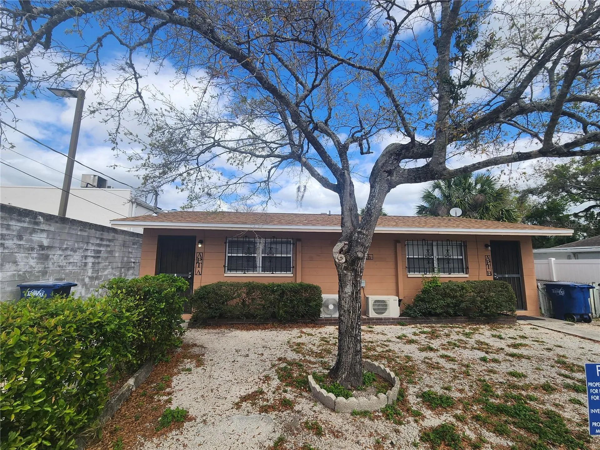 906 E 108th Avenue Tampa FL 33612