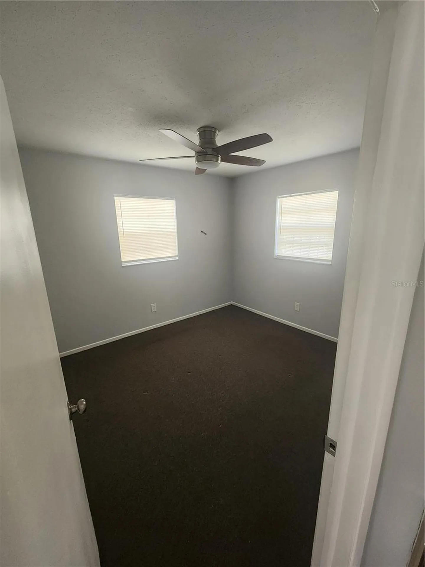 906 E 108th Avenue Tampa FL 33612