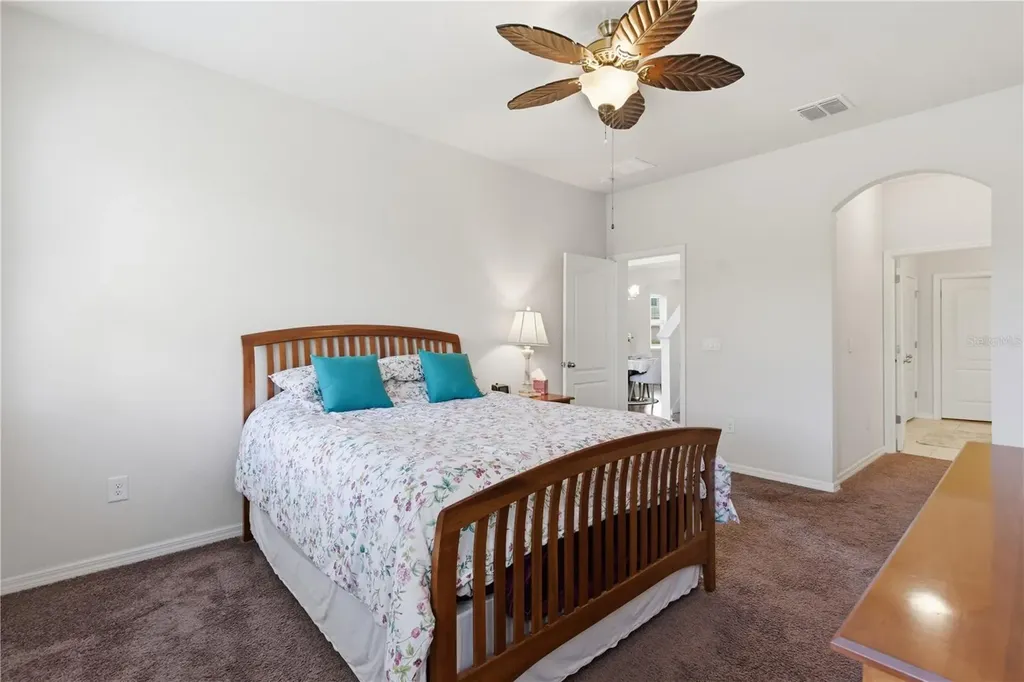 2212 Broadway View Avenue Brandon FL 33510