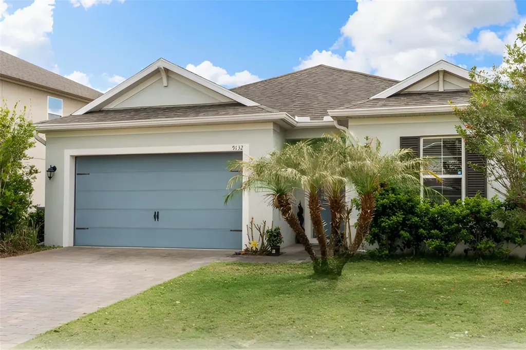 9132 Carmela Avenue Davenport FL 33897