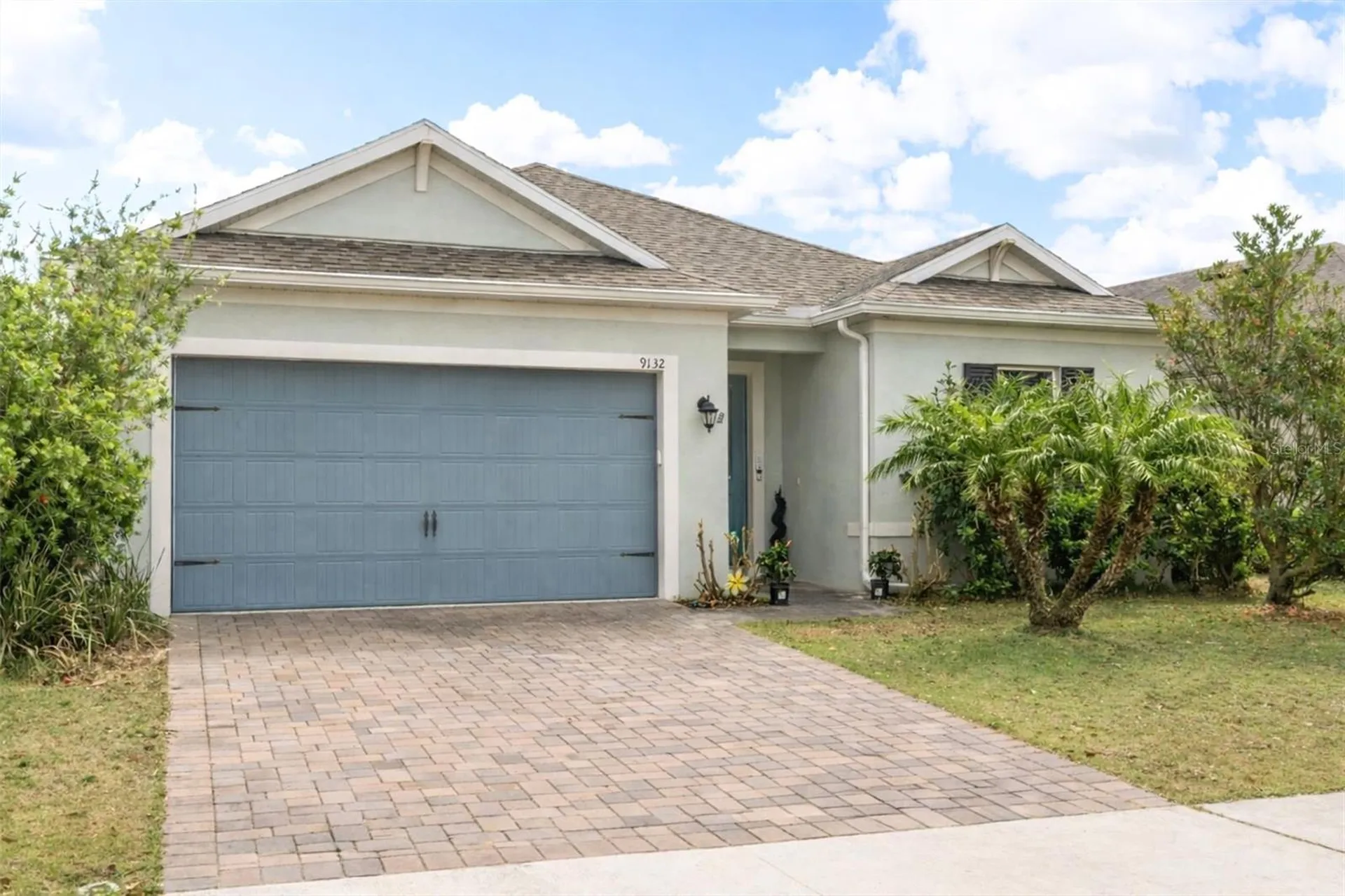 9132 Carmela Avenue Davenport FL 33897