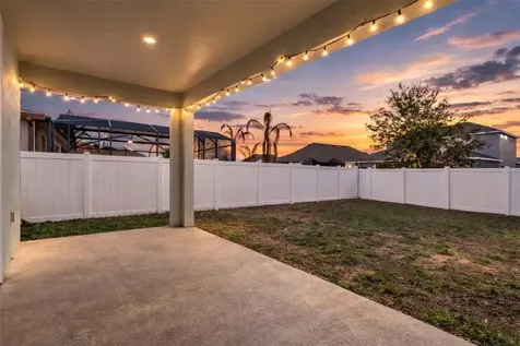 9132 Carmela Avenue Davenport FL 33897
