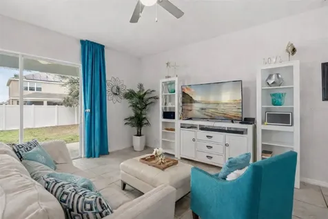 9132 Carmela Avenue Davenport FL 33897