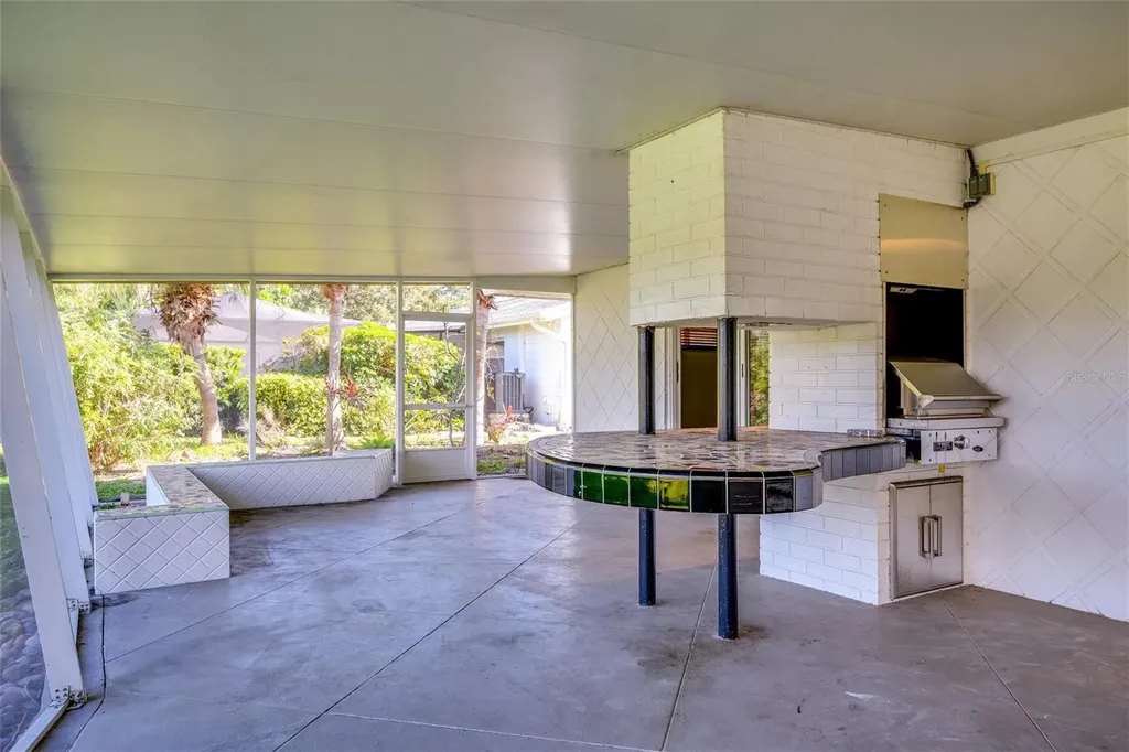 801 Pinellas Point Drive S St Petersburg FL 33705