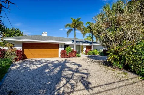 801 Pinellas Point Drive S St Petersburg FL 33705