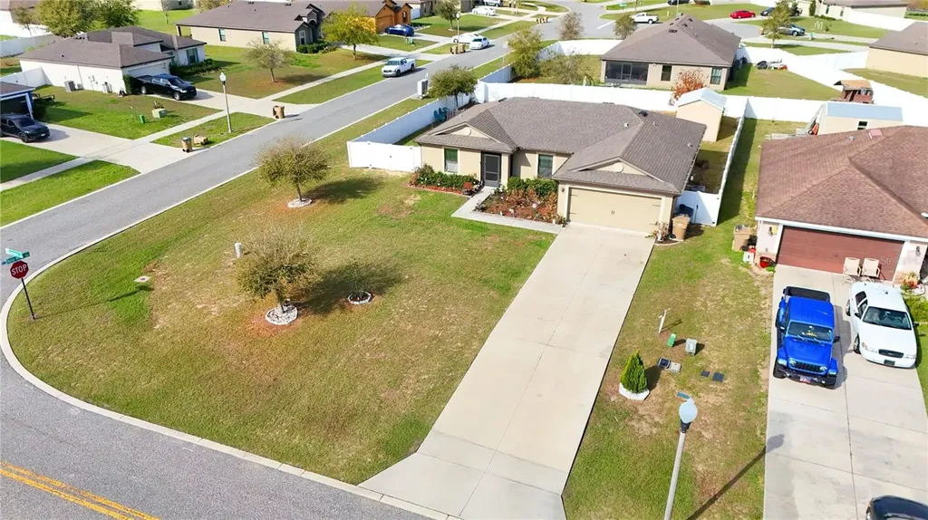 35901 Joewood Avenue Leesburg FL 34788