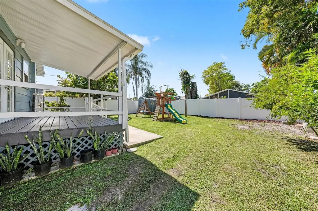 7004 N Cameron Avenue Tampa FL 33614