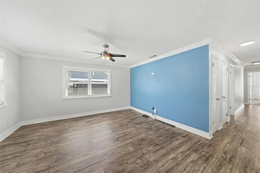 7004 N Cameron Avenue Tampa FL 33614