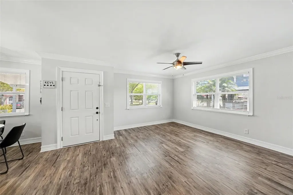 7004 N Cameron Avenue Tampa FL 33614