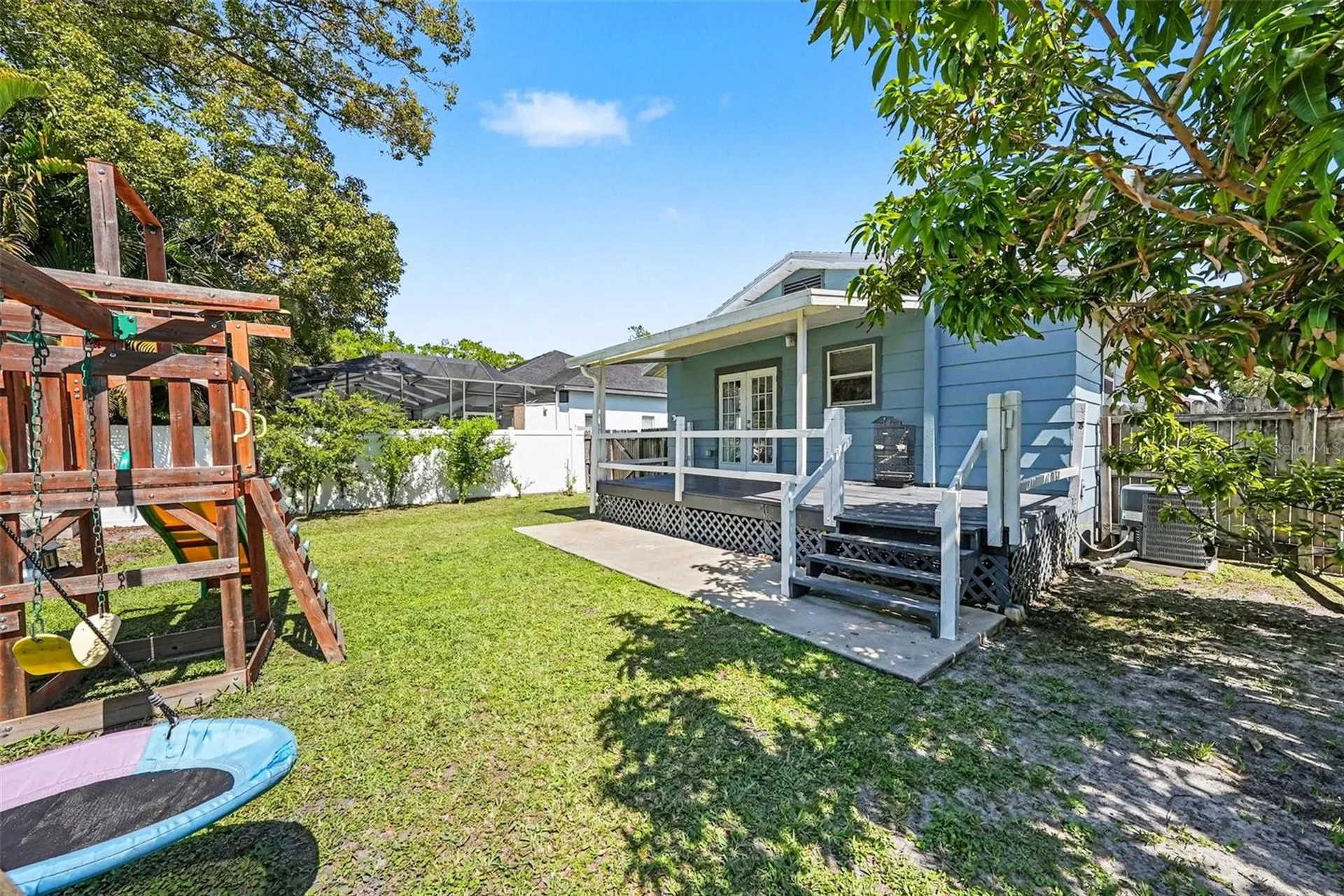 7004 N Cameron Avenue Tampa FL 33614