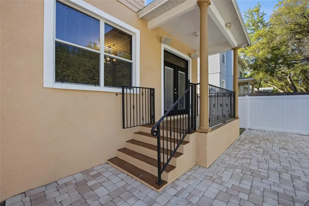 7504 S West Shore Boulevard Tampa FL 33616