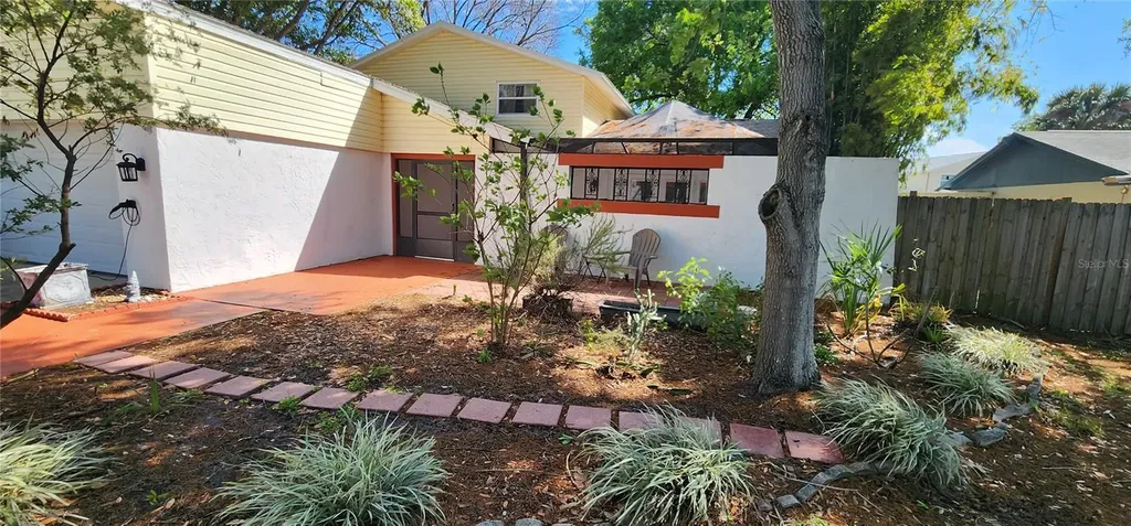7905 Heather Court Tampa FL 33634