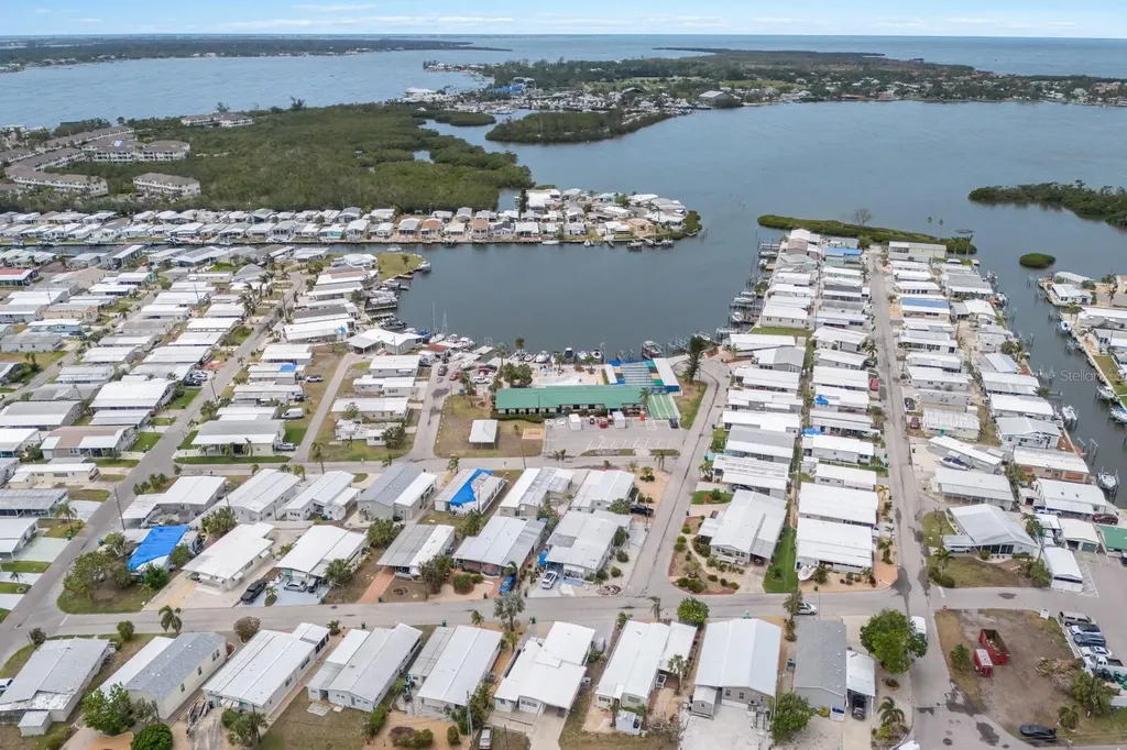 1316 28th Avenue Drive W Palmetto FL 34221