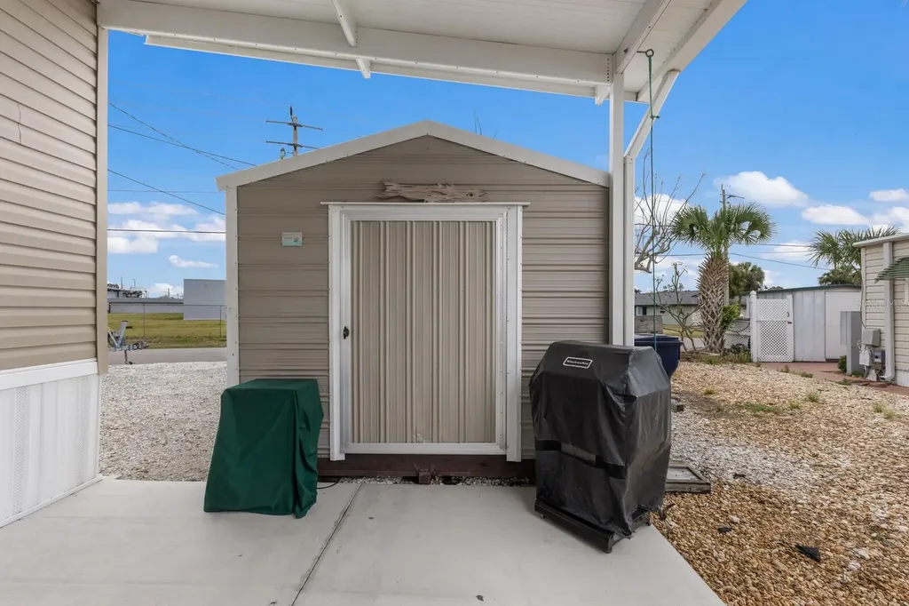1316 28th Avenue Drive W Palmetto FL 34221