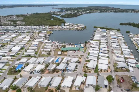 1316 28th Avenue Drive W Palmetto FL 34221