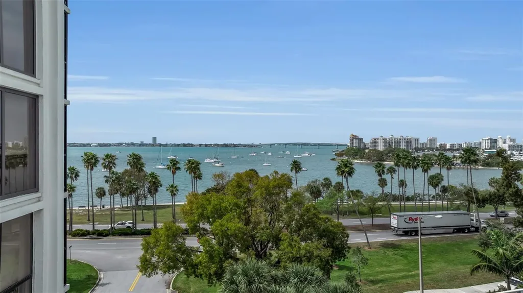 707 S Gulfstream Avenue Sarasota FL 34236