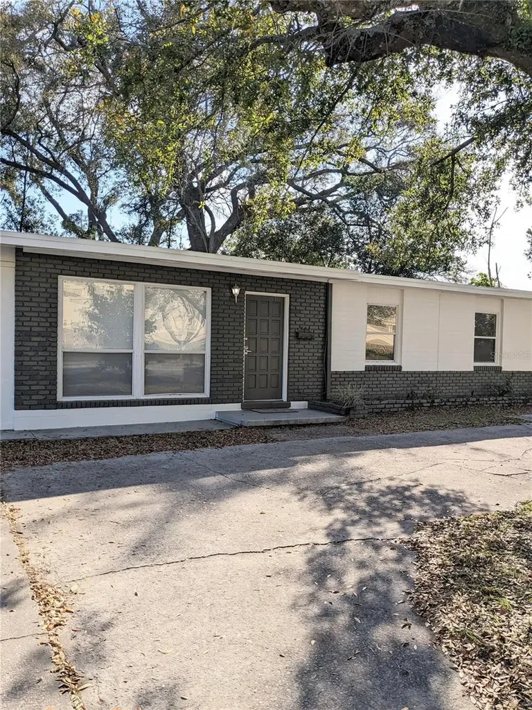 3006 E Anderson Street Orlando FL 32803