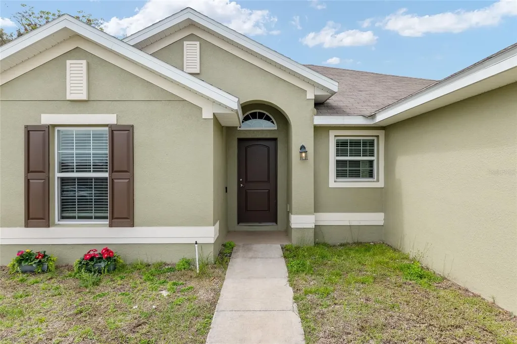 806 Chelsea Avenue Fruitland Park FL 34731