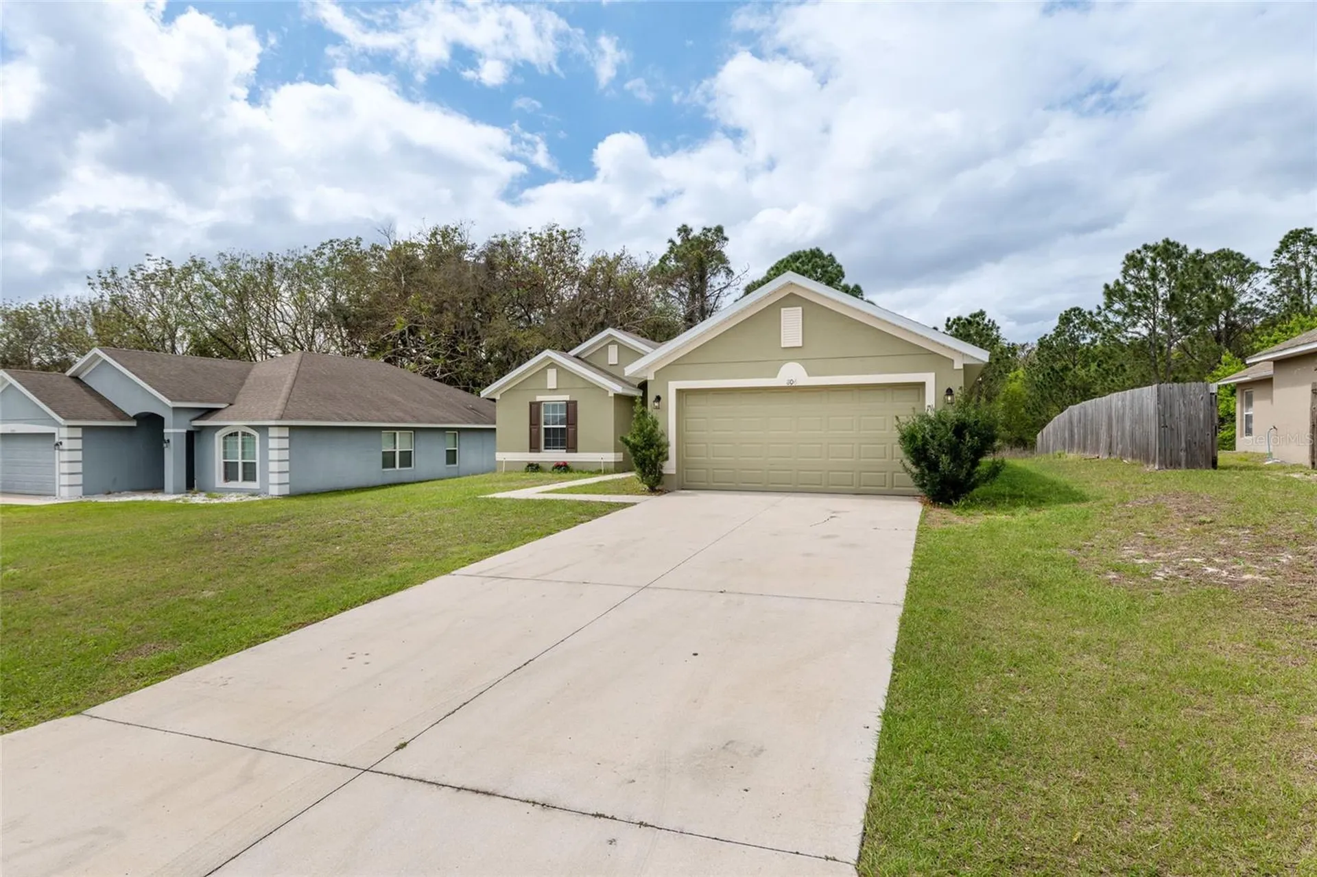 806 Chelsea Avenue Fruitland Park FL 34731
