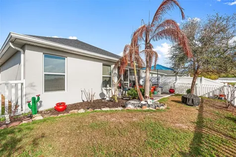 574 Lorient Drive Eagle Lake FL 33839