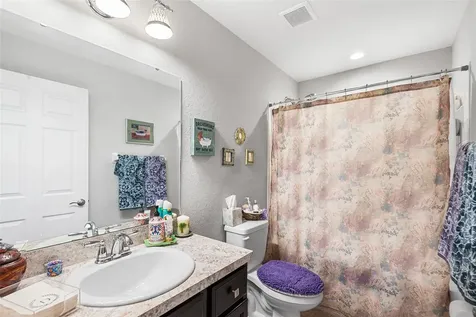 574 Lorient Drive Eagle Lake FL 33839