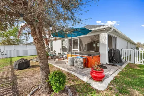 574 Lorient Drive Eagle Lake FL 33839
