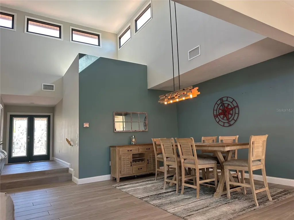 195 Inlets Boulevard Nokomis FL 34275