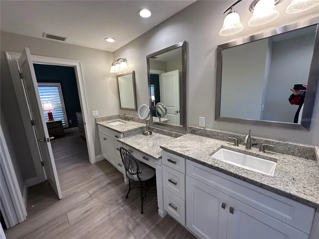 195 Inlets Boulevard Nokomis FL 34275