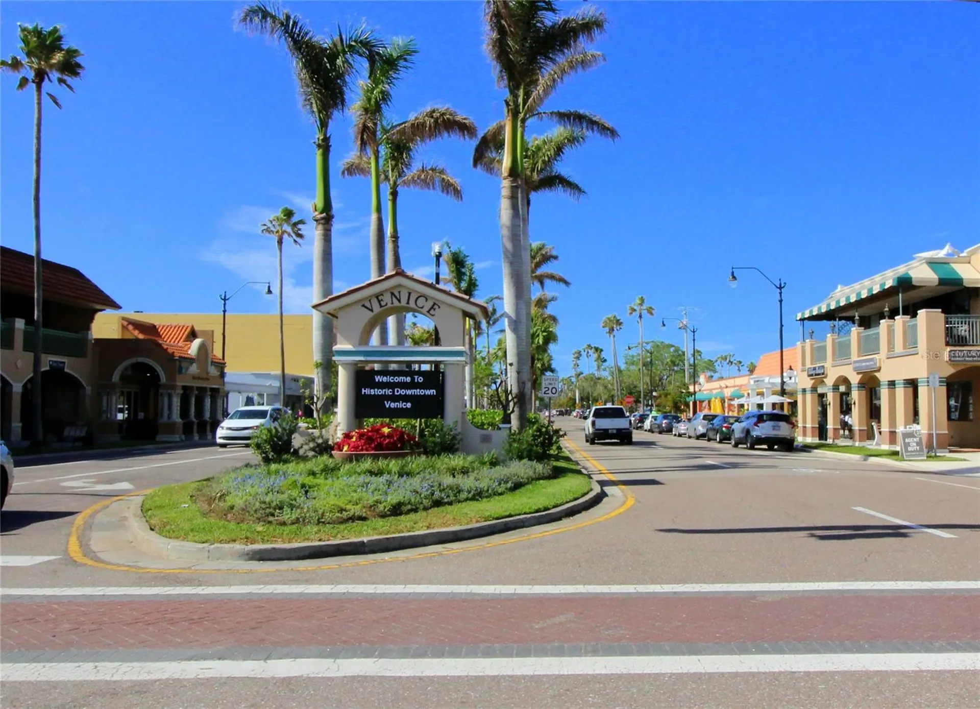 195 Inlets Boulevard Nokomis FL 34275