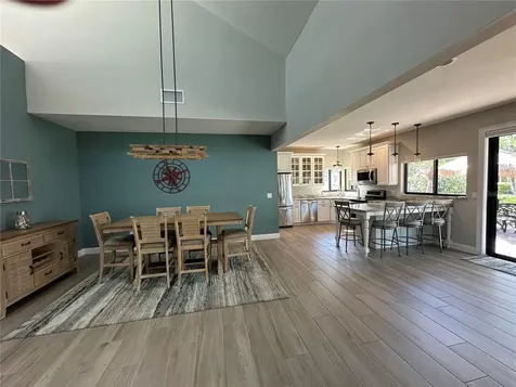 195 Inlets Boulevard Nokomis FL 34275