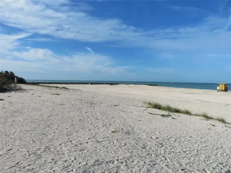 195 Inlets Boulevard Nokomis FL 34275