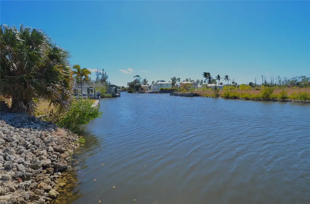 3605 Stabile Road St James City FL 33956