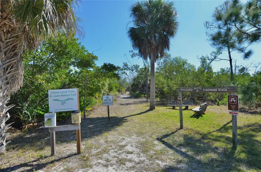 3605 Stabile Road St James City FL 33956