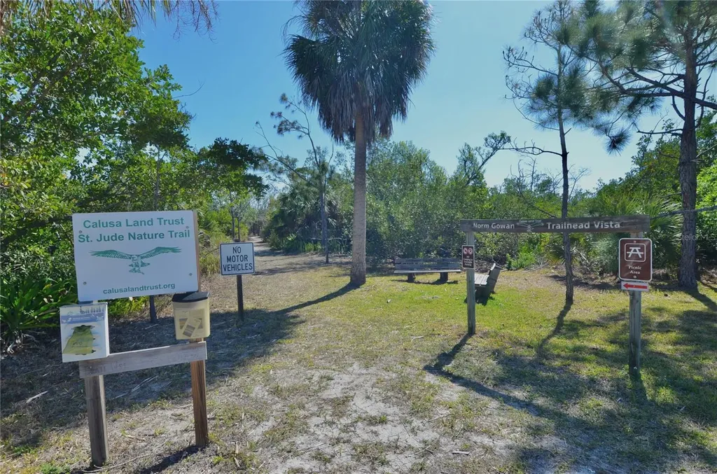 3605 Stabile Road St James City FL 33956