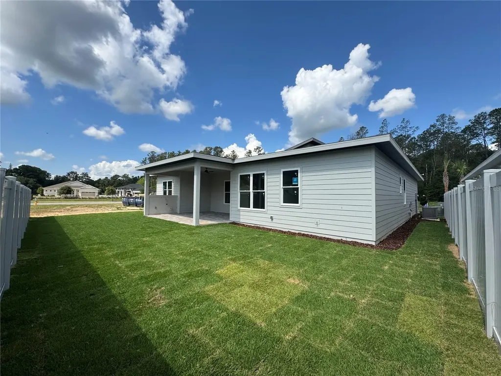 841 SW 145th Drive Newberry FL 32669