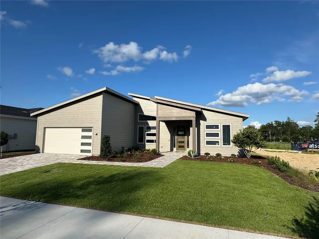 841 SW 145th Drive Newberry FL 32669