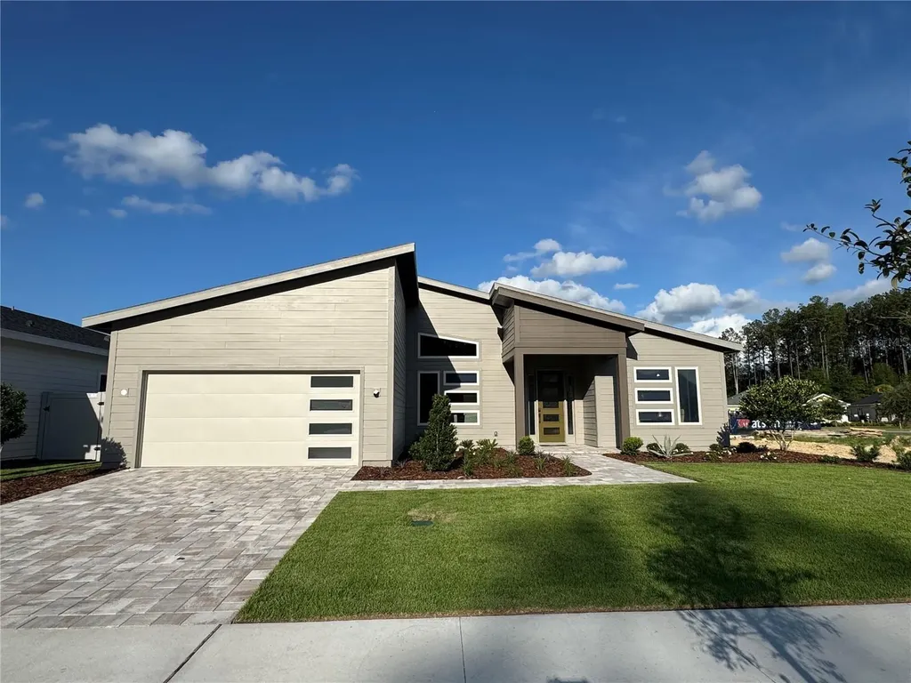841 SW 145th Drive Newberry FL 32669