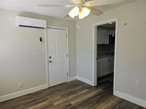 1507 Charm Lane Tampa FL 33612