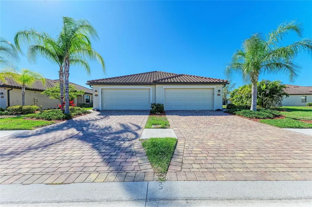 12434 Amica Loop Venice FL 34293