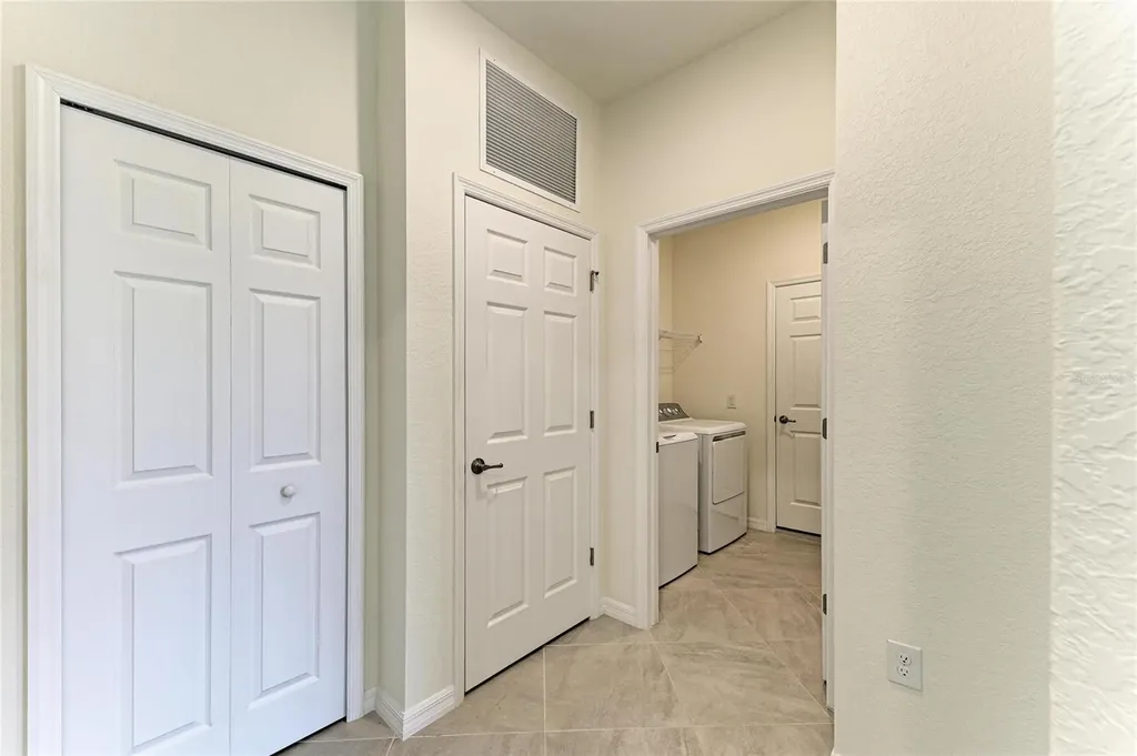 12434 Amica Loop Venice FL 34293