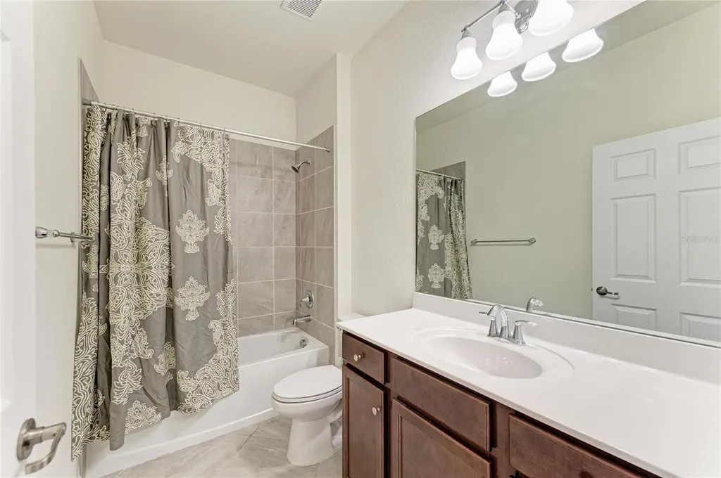 12434 Amica Loop Venice FL 34293