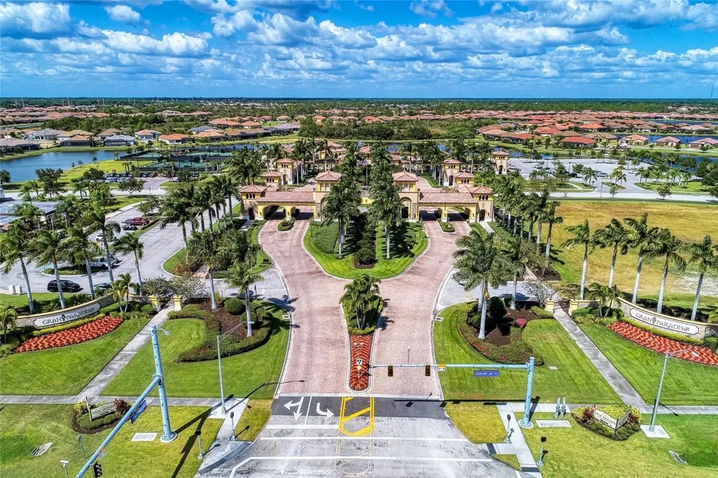 12434 Amica Loop Venice FL 34293